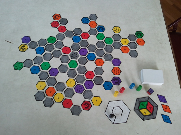 full view of prototype for Labyrintheus